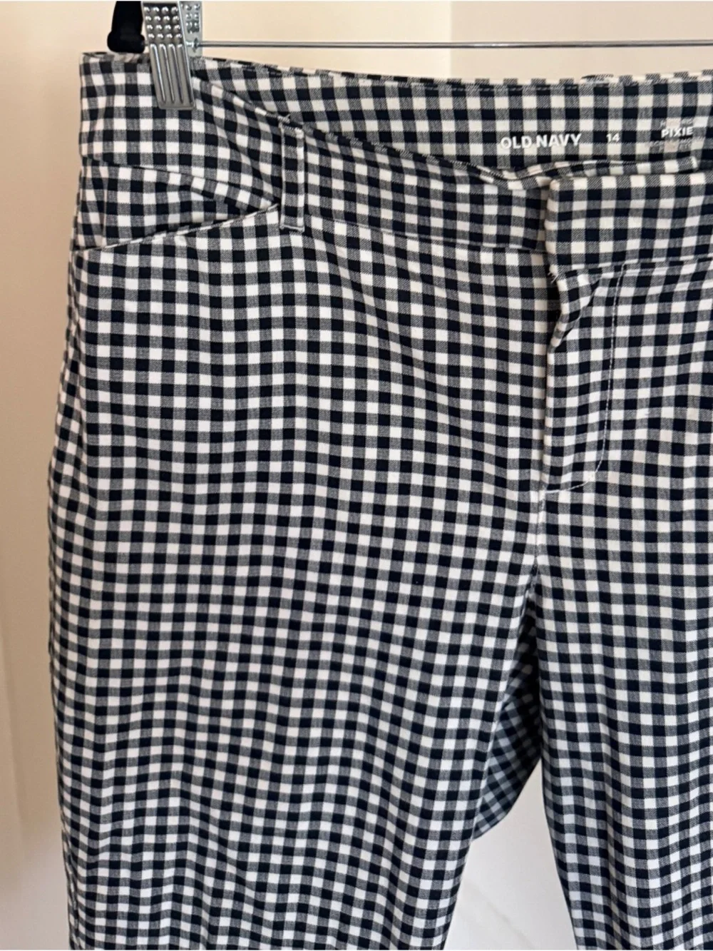 Old Navy Black and White Gingham Pixie Pants - Picture 2 of 4